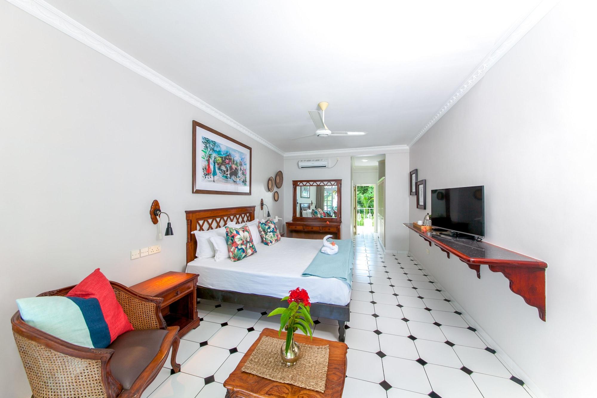 Palm Hotel Grand Anse (Praslin)